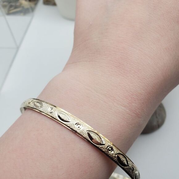 Radiant diamond cut flashy evil eye bracelet - Picture 3 of 4